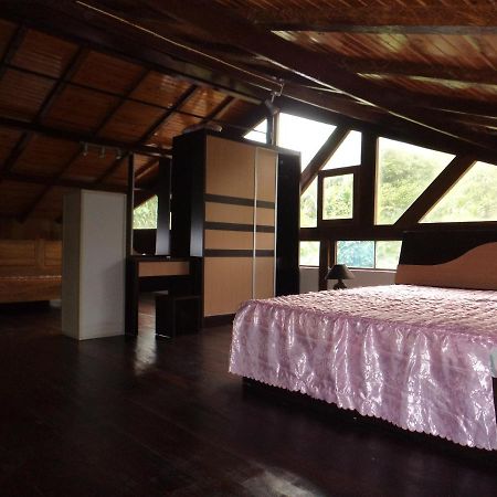 Jardim Botanico Me-Zochi Hotel Sao Tome Exterior photo