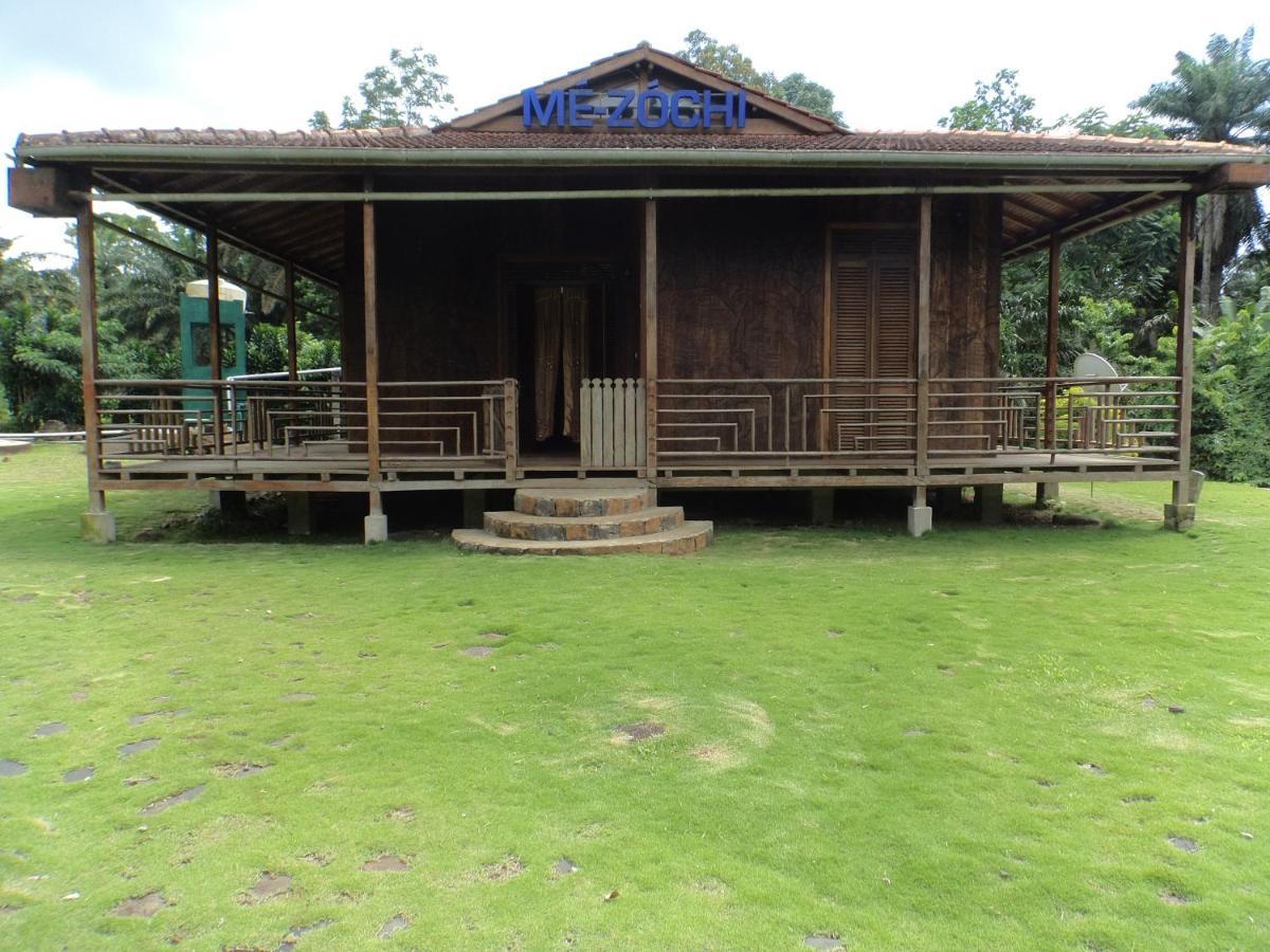 Jardim Botanico Me-Zochi Hotel Sao Tome Exterior photo