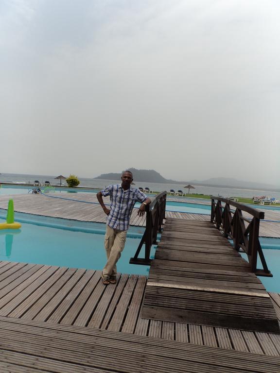 Jardim Botanico Me-Zochi Hotel Sao Tome Exterior photo